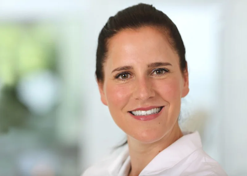 Dr. Tanja Baumann, deep plane facelift surgeon in Düsseldorf, Germany