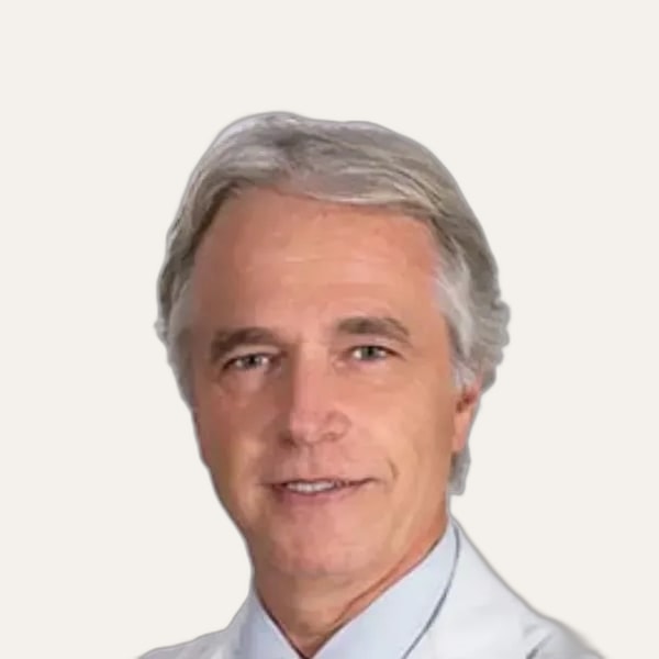 Dr. Agustín Granado Tiagonce, deep plane facelift surgeon in Madrid, Spain
