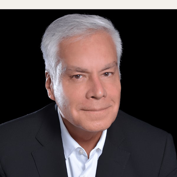 Dr. Alberto Arevalo
