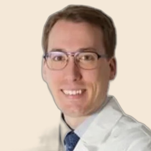 Dr. Alejandro Mazarro
