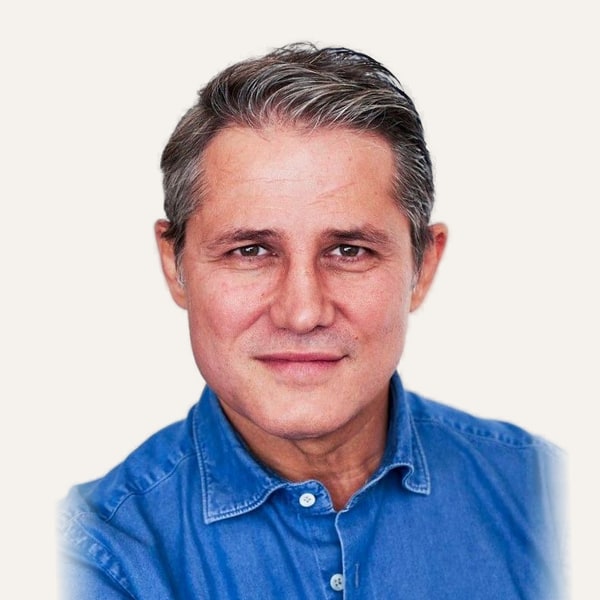 Dr. Alessandro Gualdi — جراح شد الوجه بتقنية deep plane