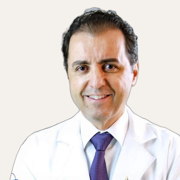 Dr. Alexandre Meira, deep plane facelift surgeon in Belo Horizonte, Brazil