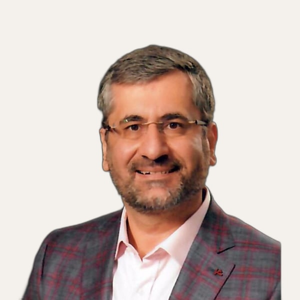 Dr. Amir Arvin Sazgar, deep plane facelift surgeon in Tehran, Iran