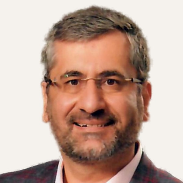 Amir Arvin Sazgar