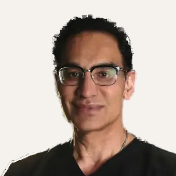 Dr. Amir Moradi — Derin Plan Yüz Germe Cerrahı