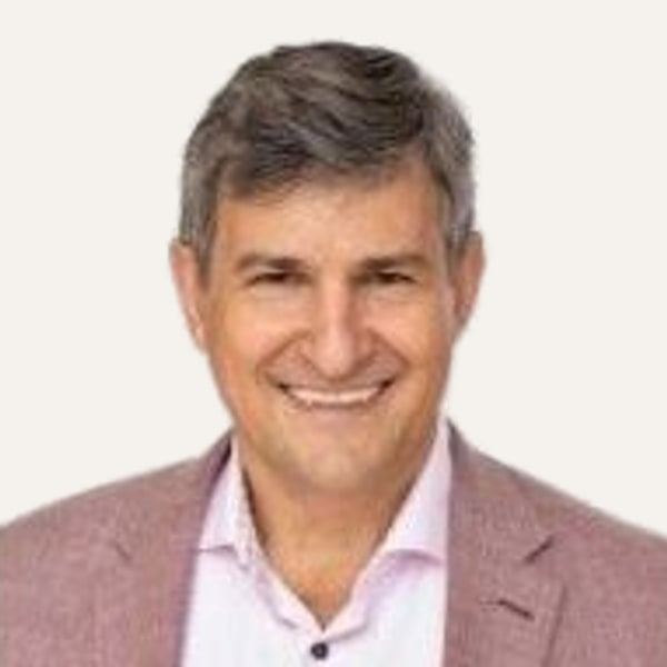 Dr. Andres Gantous, deep plane facelift surgeon in Vaughan, Canada