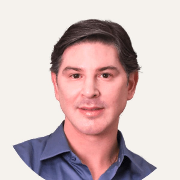 Dr. Artur Grinfeld — Deep Plane Facelift Surgeon