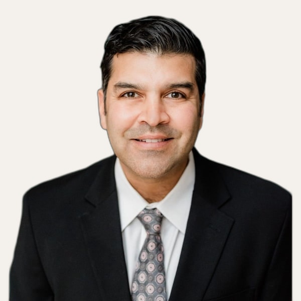Dr. Babar Sultan, deep plane facelift surgeon in Towson, USA
