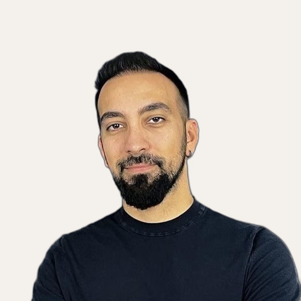 Dr. Cem Berkay Sınacı, deep plane facelift surgeon in Istanbul, Turkey