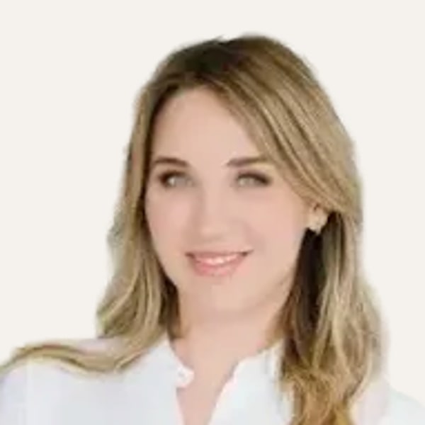 Dr. Elizabeth Chance, deep plane facelift surgeon in Charlottesville, USA