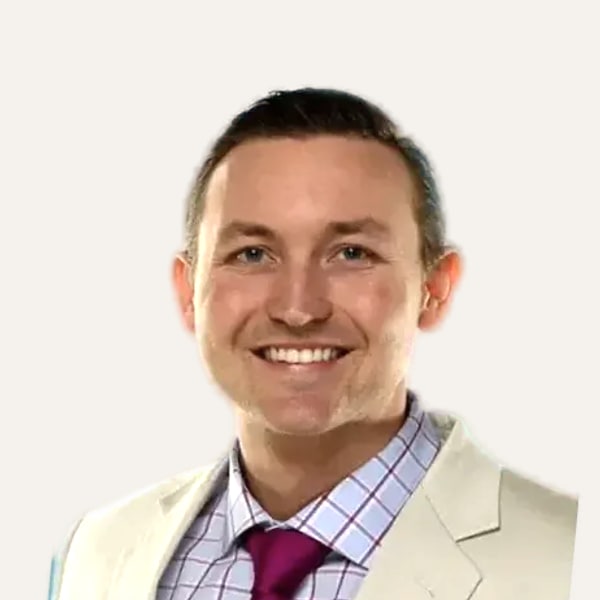Dr. Chris Surek, cirurgião de lifting facial profundo em Kansas City, EUA
