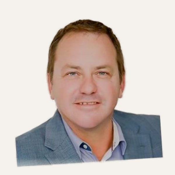 Dr. Craig A. MacKinnon — Chirurgien de lifting du visage (deep plane)