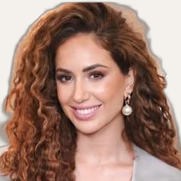 Dr. Cristina Muñoz-Gonzalez — Deep Plane Facelift Surgeon