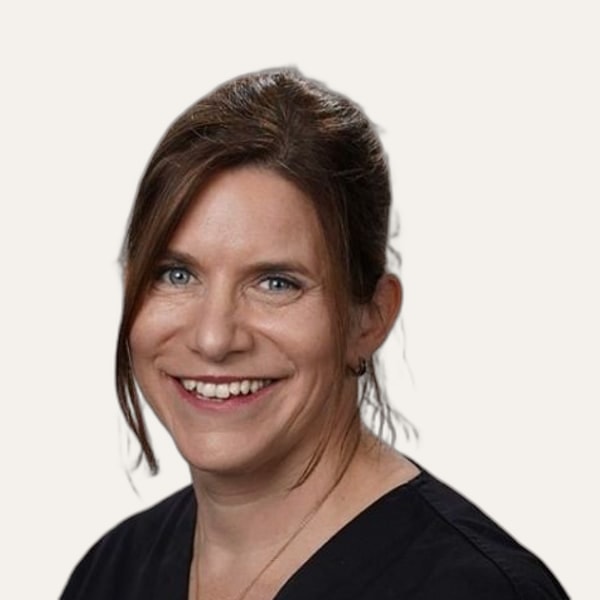 Dr. Dania Gäng, deep plane facelift surgeon in Waldshut-tiengen, Germany