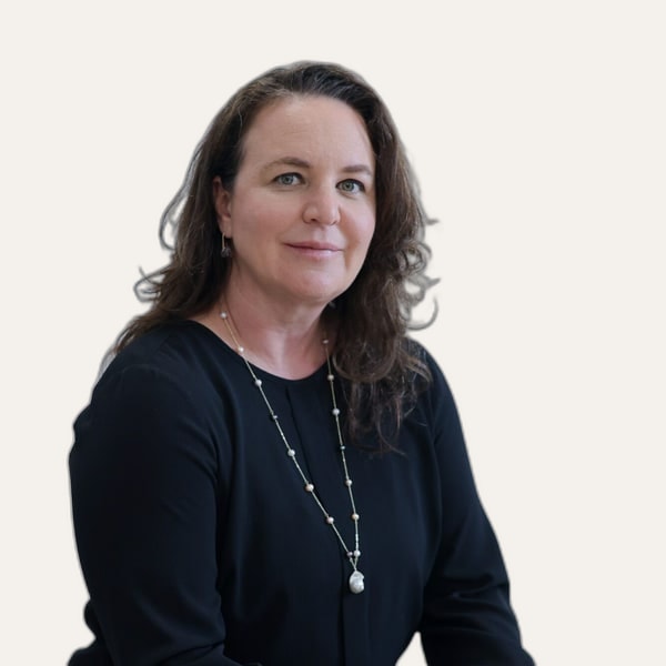 Dr. Daniele Helena Tanuri Pace — Deep Plane Facelift Surgeon