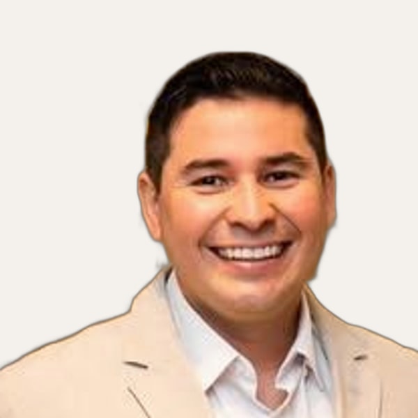 Dr. Danillo Marinho — Deep Plane Facelift Surgeon