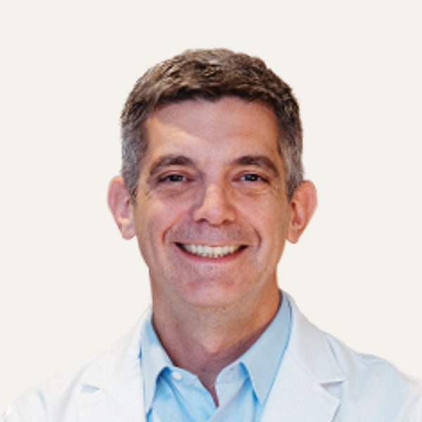 Dr. David Gilpin — Chirurgien de lifting du visage (deep plane)