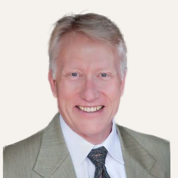 Dr. David Holck — Deep Plane Facelift Chirurg