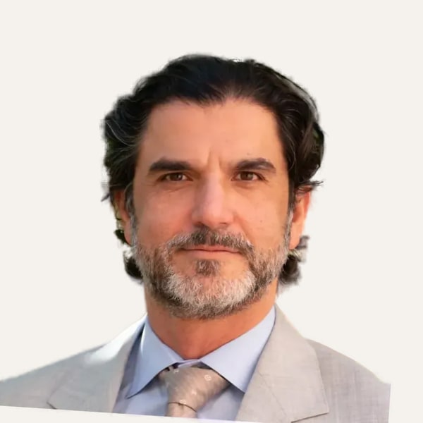 Dr. David Sayah, deep plane facelift surgeon in Beverly Hills, USA