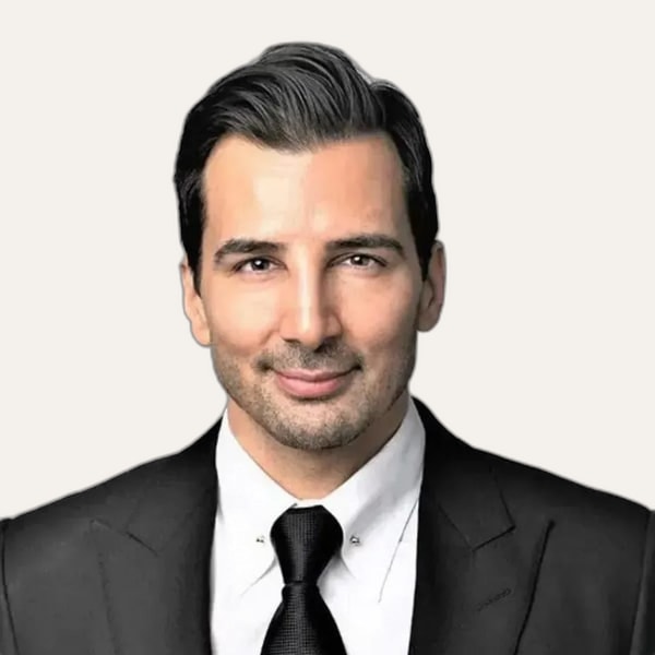 Dr. Dimitrios Motakis, deep plane facelift surgeon in Toronto, Canada