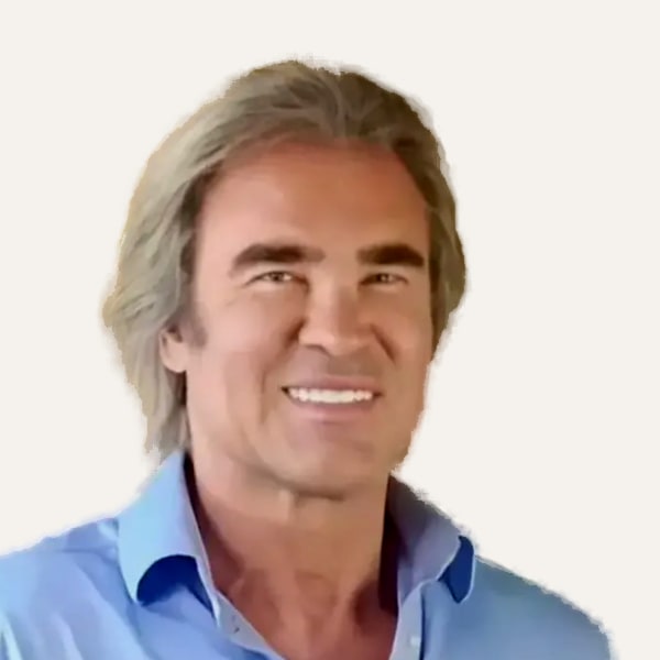 Dr. Dirk Kremer, deep plane facelift surgeon in London, UK