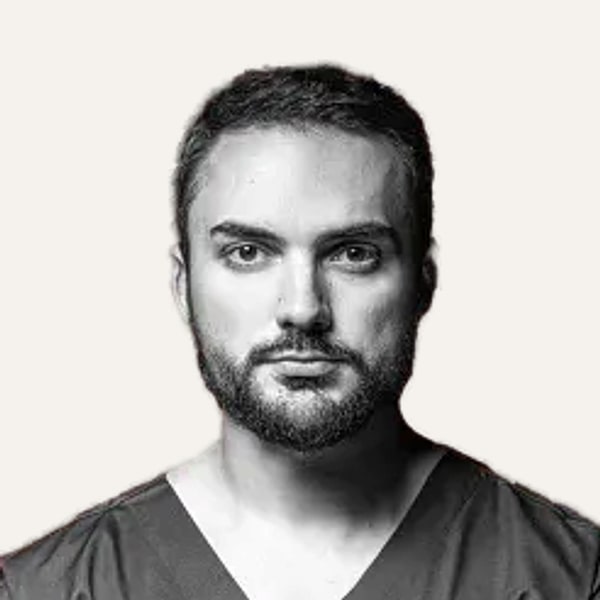 Dr. Edgar Santos — Chirurgien de lifting du visage (deep plane)