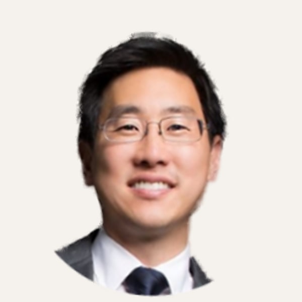 Dr. Edward Kwak, deep plane facelift surgeon in New York, USA