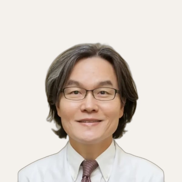 Dr. Efrain Davalos