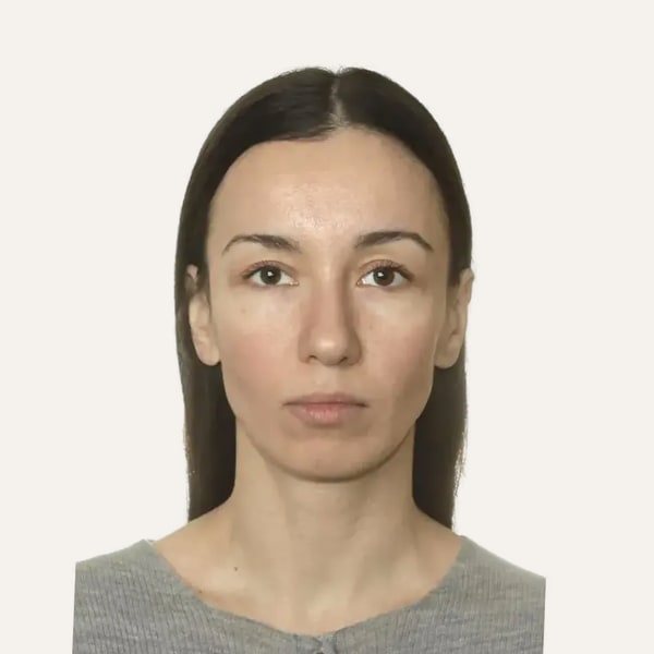 Dr. Elena Churilova, хирург по глубокой подтяжке лица в Москва, Россия