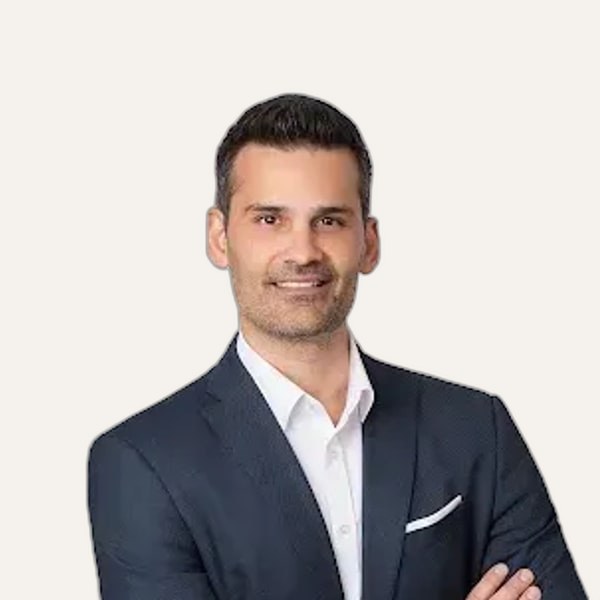 Dr. Emmanouil Nichlos