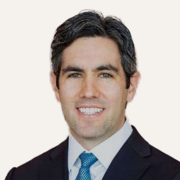 Dr. Eric Cerrati — Cirurgião de Lifting Facial Profundo