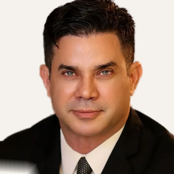 Dr. Euler Matos
