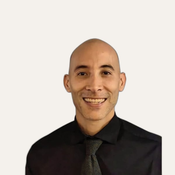 Dr. Fabian Mendoza, deep plane facelift surgeon in Zapopan, Mexico