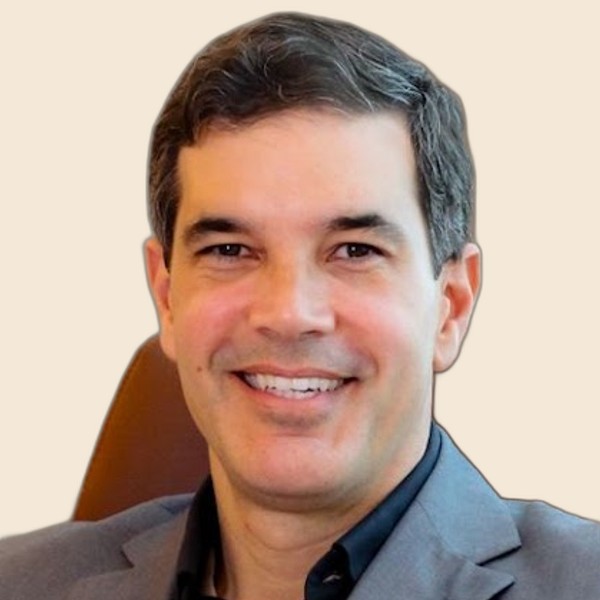 Dr. Fabricio Massote