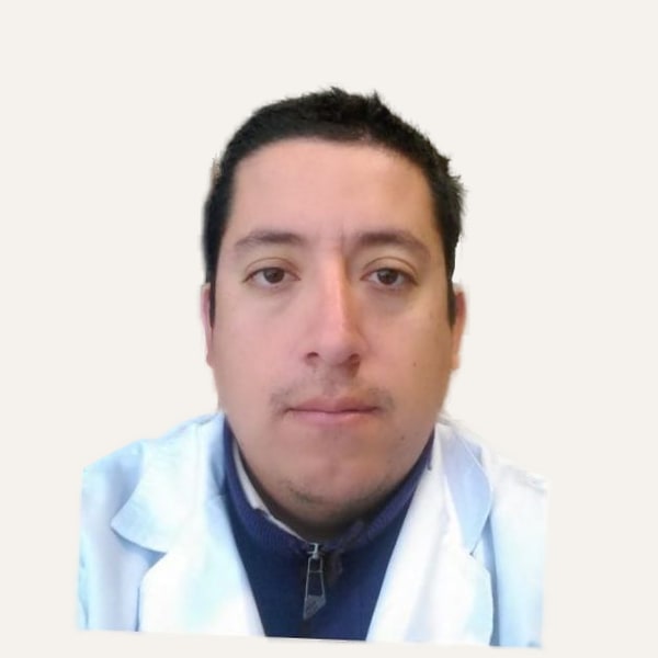 Dr. Felipe Maldonado, deep plane facelift surgeon in São Paulo, Brazil
