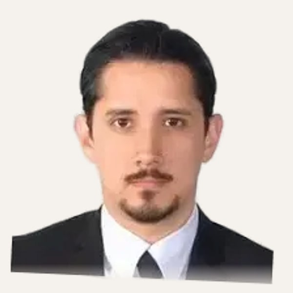 Dr. Fernando Hinojosa — Chirurgien de lifting du visage (deep plane)