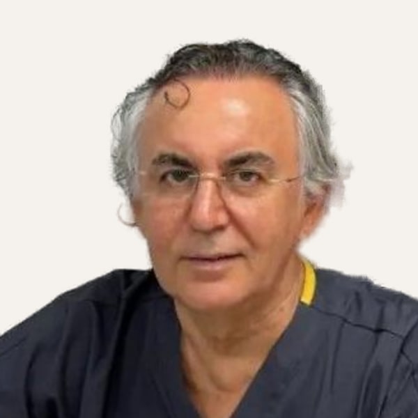 Dr. Hadi Nural, хирург по дълбок фейслифт в Истанбул, Турция