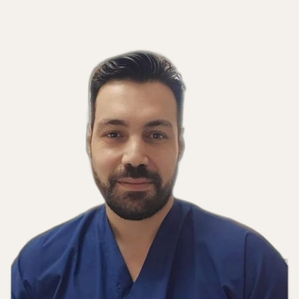 Dr. Hakan Bulam, deep plane facelift surgeon in Istanbul, Turkey