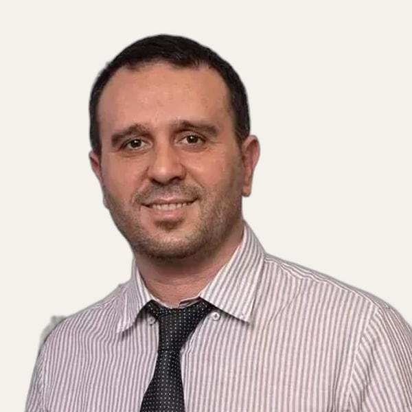 Dr. Hasan Duygulu, deep plane facelift surgeon in Istanbul, Turkey