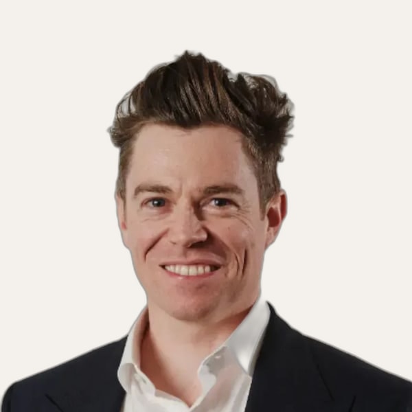 Dr. Ian Mickelburgh, deep plane facelift surgeon in Vancouver, Canada