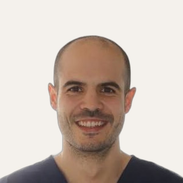 Dr. Iñigo Calvo — Deep Plane Facelift Surgeon
