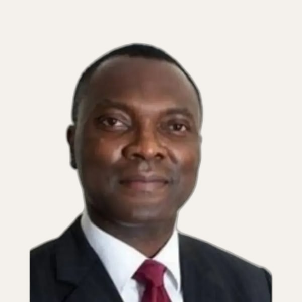 Dr. Ivor Gwanmesia, deep plane facelift surgeon in Brussels, Belgium