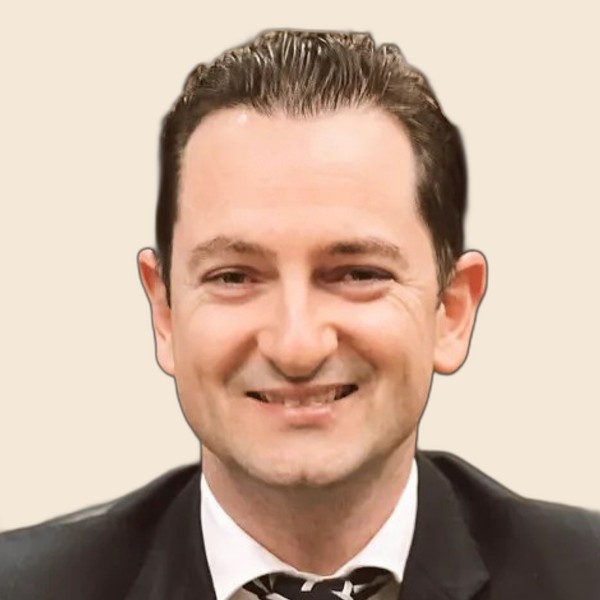 Dr. Jair Maciel