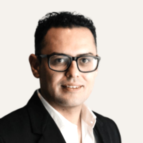 Dr. Jose Cortes — Chirurgien de lifting du visage (deep plane)