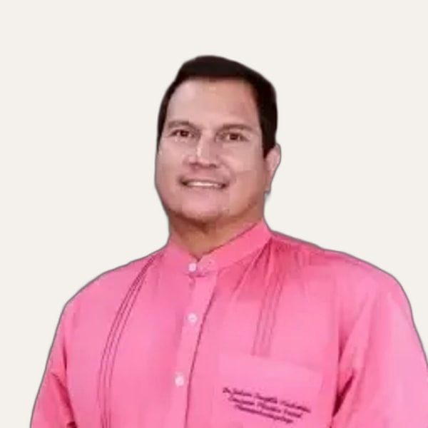 Dr. Julian Trujillo, deep plane facelift surgeon in Medellín, Colombia