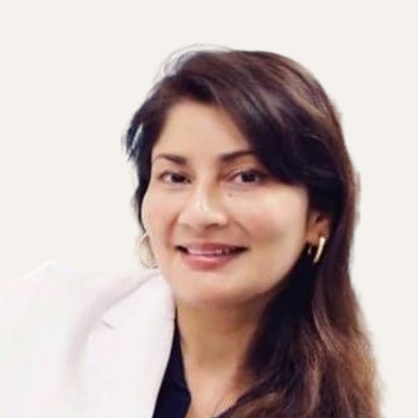 Dr. Kay Durairaj, хирург по глубокой подтяжке лица в Лос-Анджелес, США