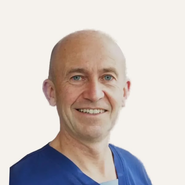 Dr. Koen Ingels — Cirujano de Lifting de Plano Profundo