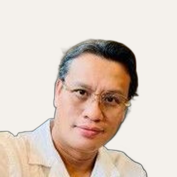Dr. Kongkrit Chaiyasate, deep plane facelift surgeon in Bloomfield Hills, USA