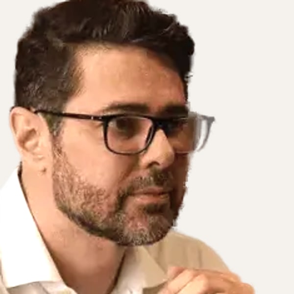 Dr. Laertes Thomaz Jr, hirurg za deep plane fejslifting u São Paulo, Brazil
