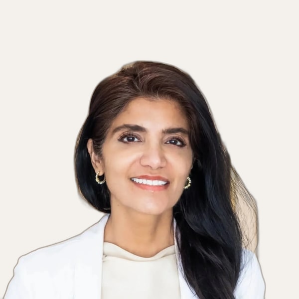 Dr. Lara Devgan, deep plane facelift surgeon in New York, USA